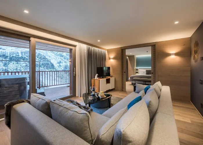 Principe Delle Nevi Hotel 4*