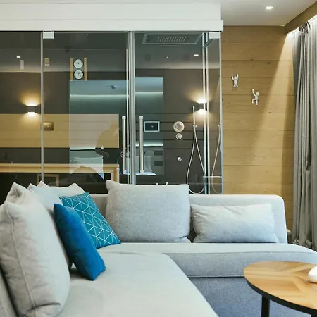 Principe Delle Nevi Hotell 4*