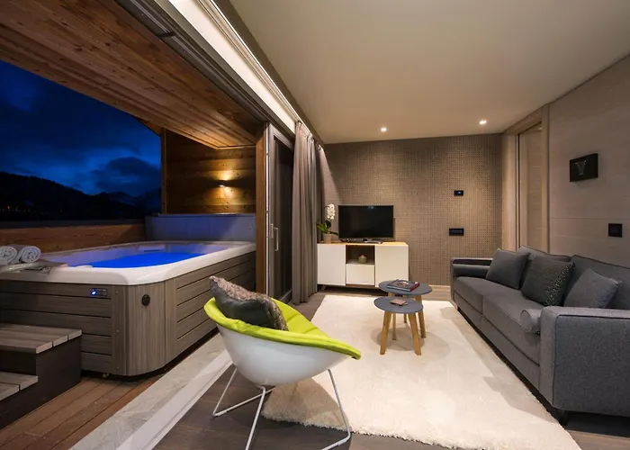 Principe Delle Nevi 4* ברויל-קרוויניה